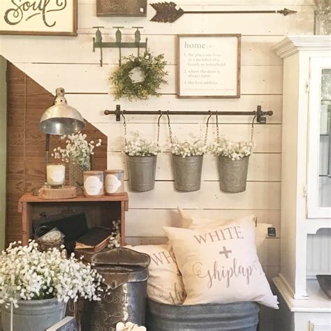 The 15 Best Farmhouse Metal Decorative Accents 